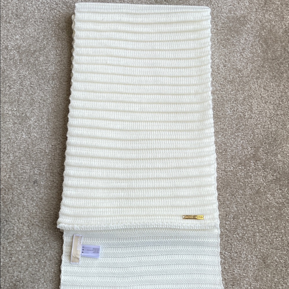 Michael Kors Cream Ribbed Knit Scarf